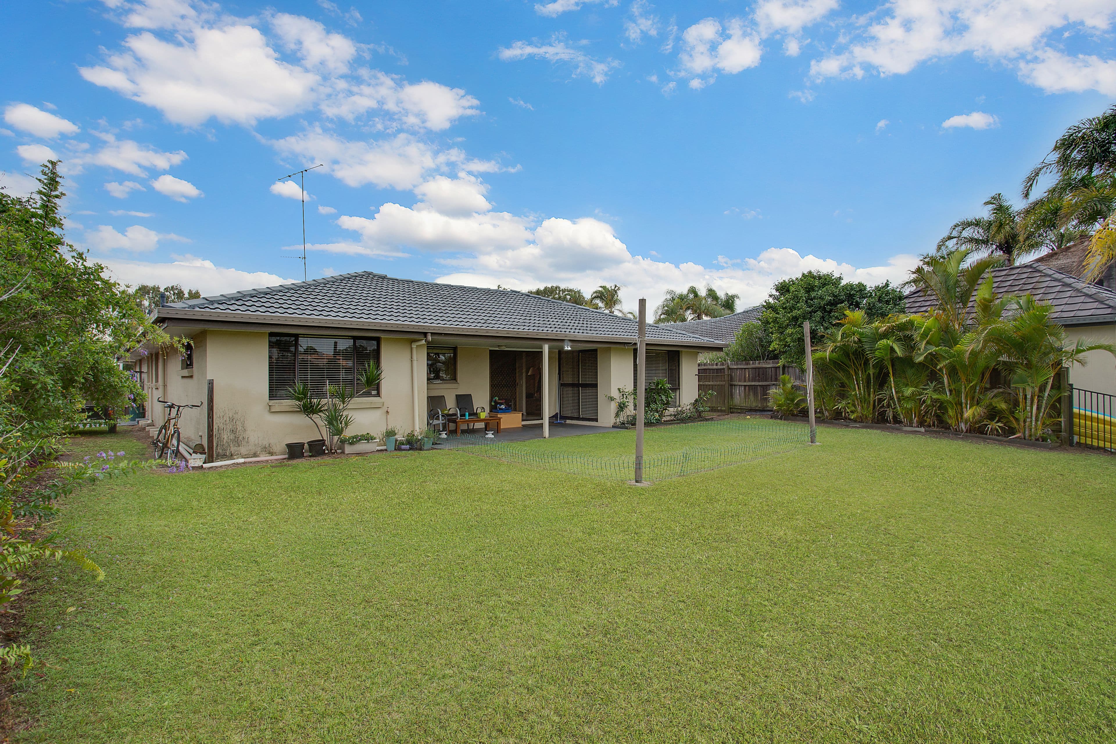 74 Hooker Boulevard, Mermaid Waters QLD 4218, Mermaid Waters - Thumbnail 2
