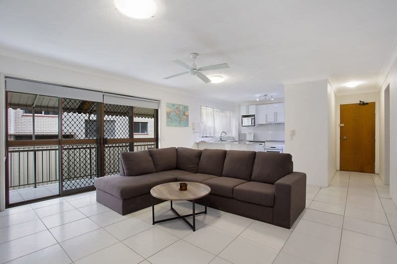 47 Britannia Avenue, Broadbeach QLD 4218, Broadbeach - Thumbnail 2