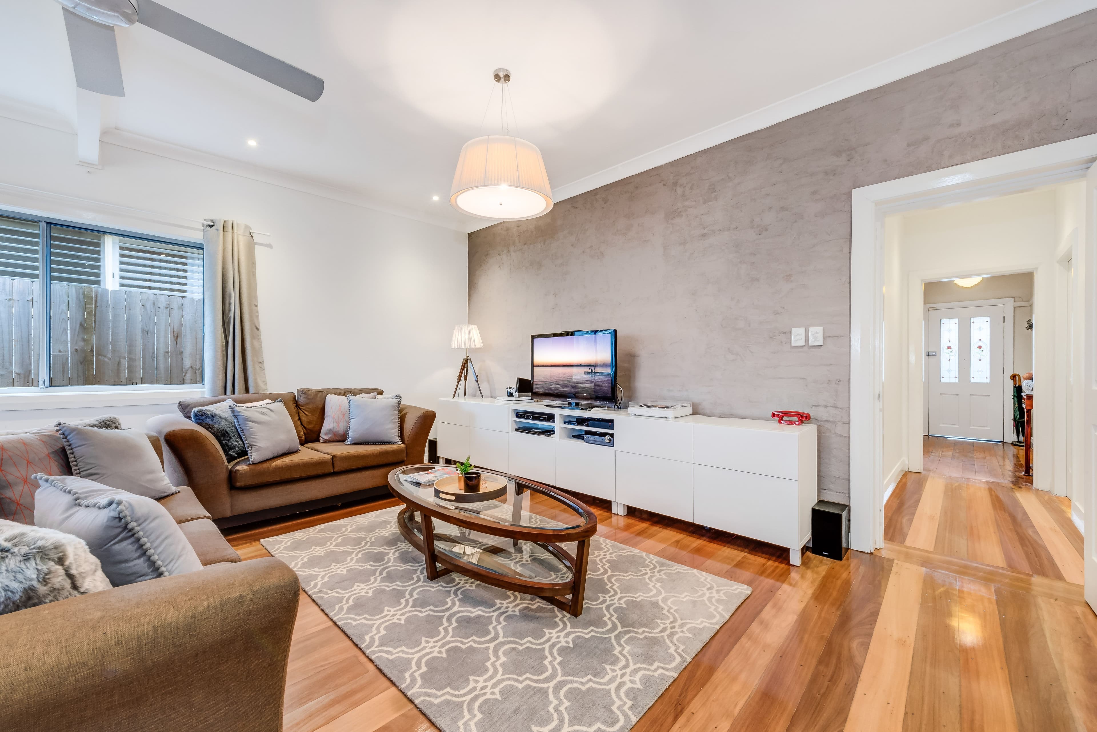 11 Diggers Avenue, Gladesville - Thumbnail 3