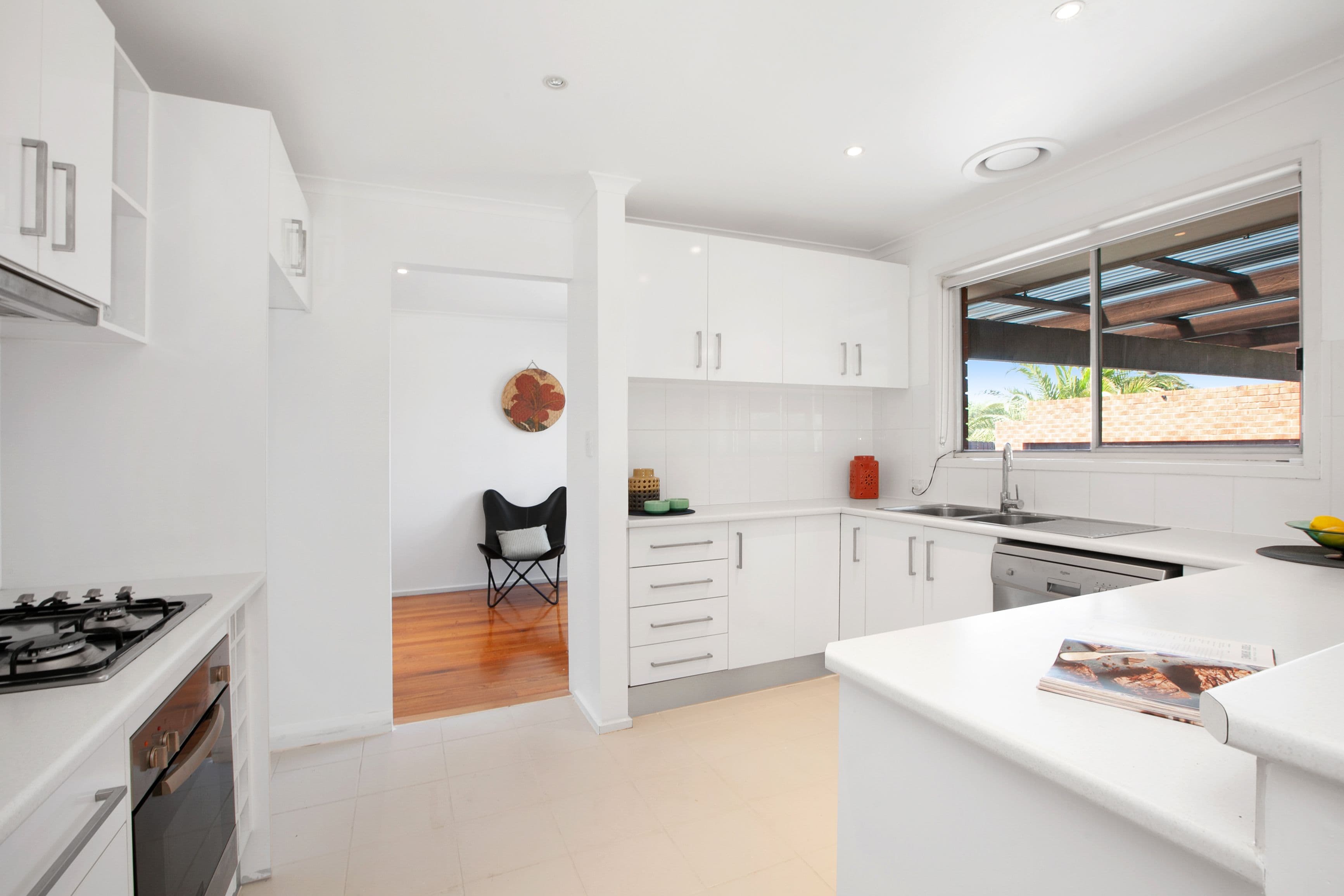 42 Ridge Drive, Avondale Heights VIC 3034, Avondale Heights - Thumbnail 4