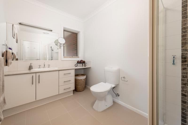 72A Greenslopes Drive, Mooroolbark VIC 3138, Mooroolbark - Thumbnail 6
