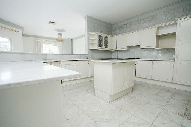 139 The Avenue, CONDELL PARK NSW 2200, Condell Park - Thumbnail 4