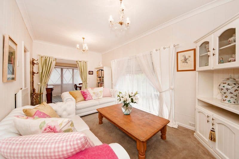 33 Nimbin Street, NARRABUNDAH ACT 2604, Narrabundah - Image 1