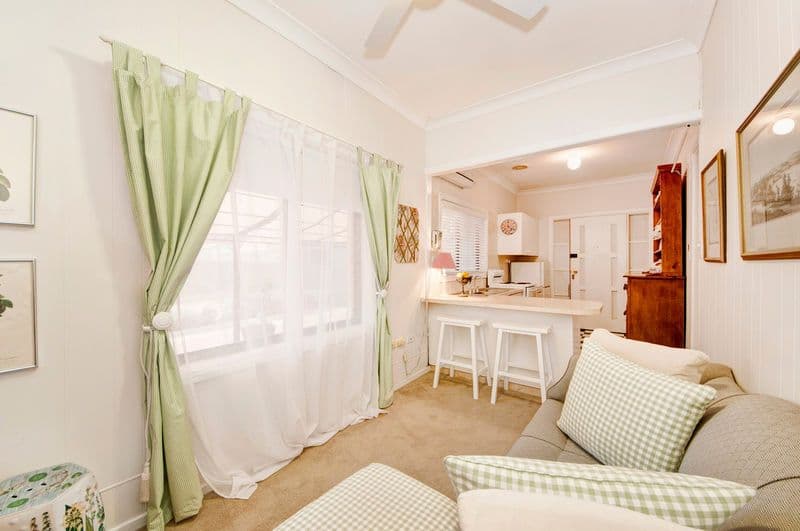 33 Nimbin Street, NARRABUNDAH ACT 2604, Narrabundah - Thumbnail 8