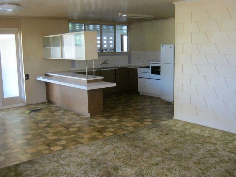 9 Stedman Street, NORVILLE QLD 4670, Norville - Thumbnail 2