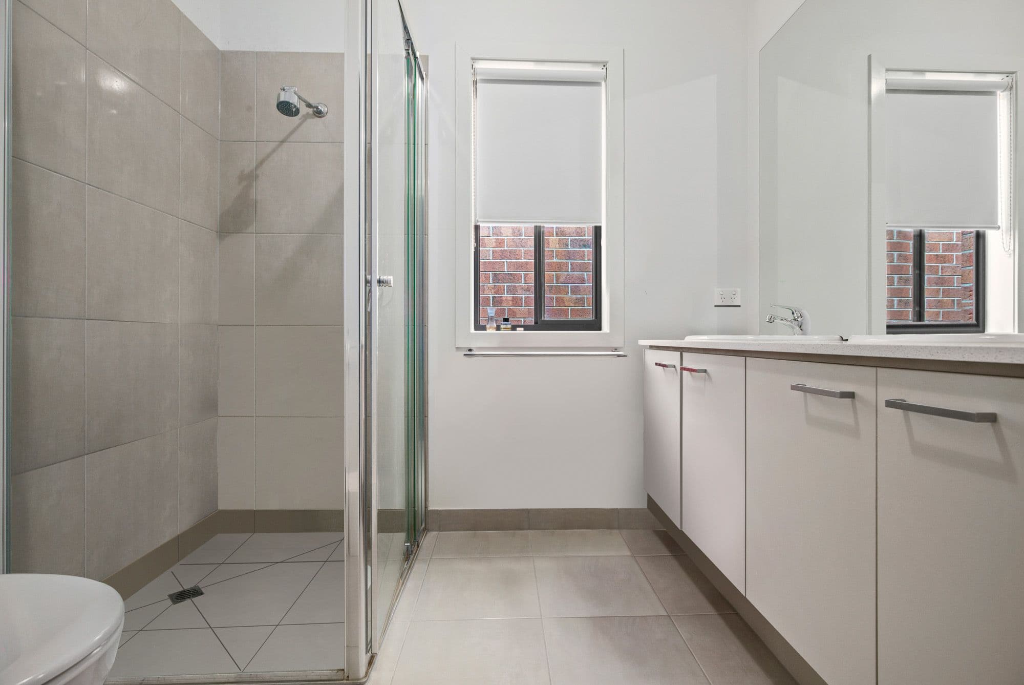 67 Bruckner Drive, Point Cook VIC 3030, Point Cook - Thumbnail 3