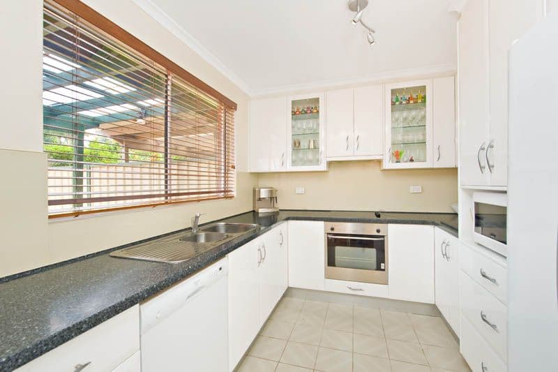 1 Ramu Close, SYLVANIA WATERS NSW 2224, Sylvania Waters - Thumbnail 2