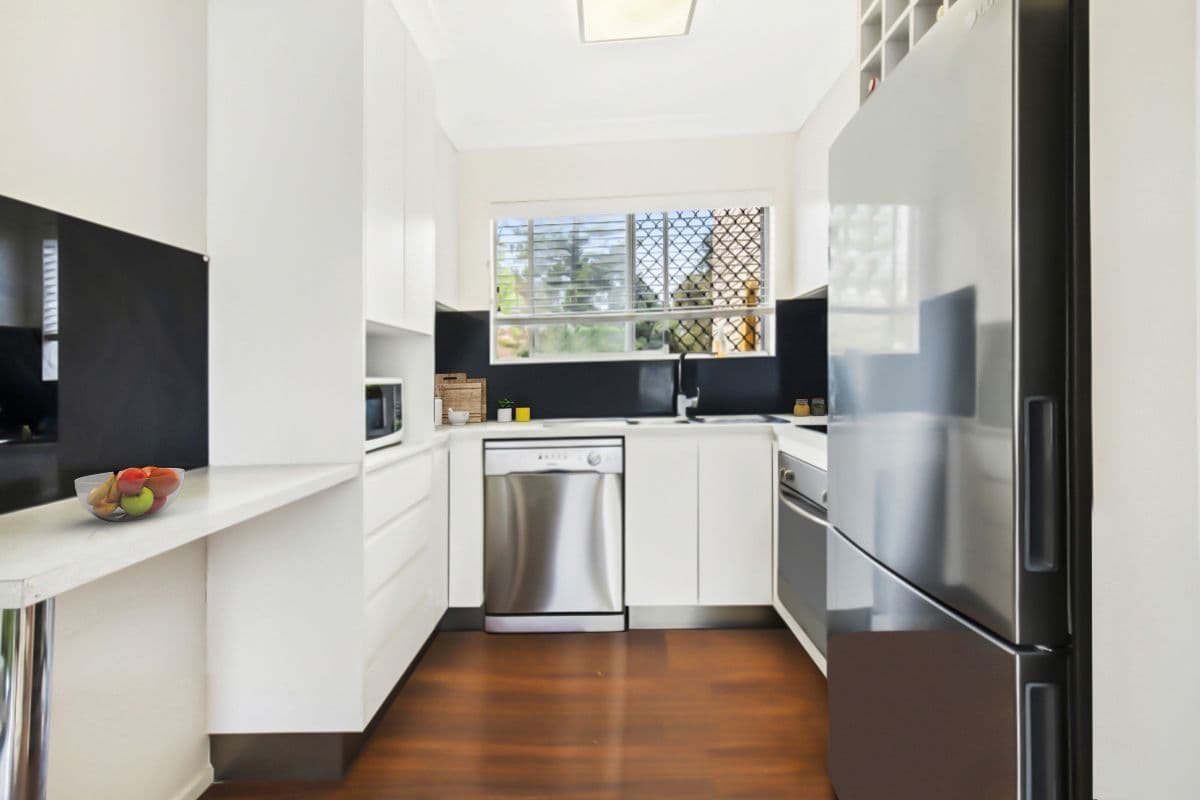 6 Duet Drive, Mermaid Waters QLD 4218, Mermaid Waters - Thumbnail 2