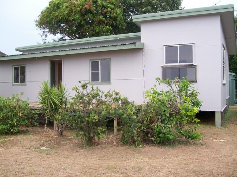 36 ELIZABETH Street, Flying Fish Point QLD 4860, Flying Fish Point - Thumbnail 2