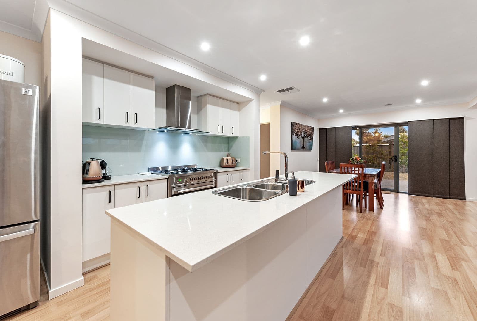 9 Riverway View, Craigieburn VIC 3064, Craigieburn - Thumbnail 3