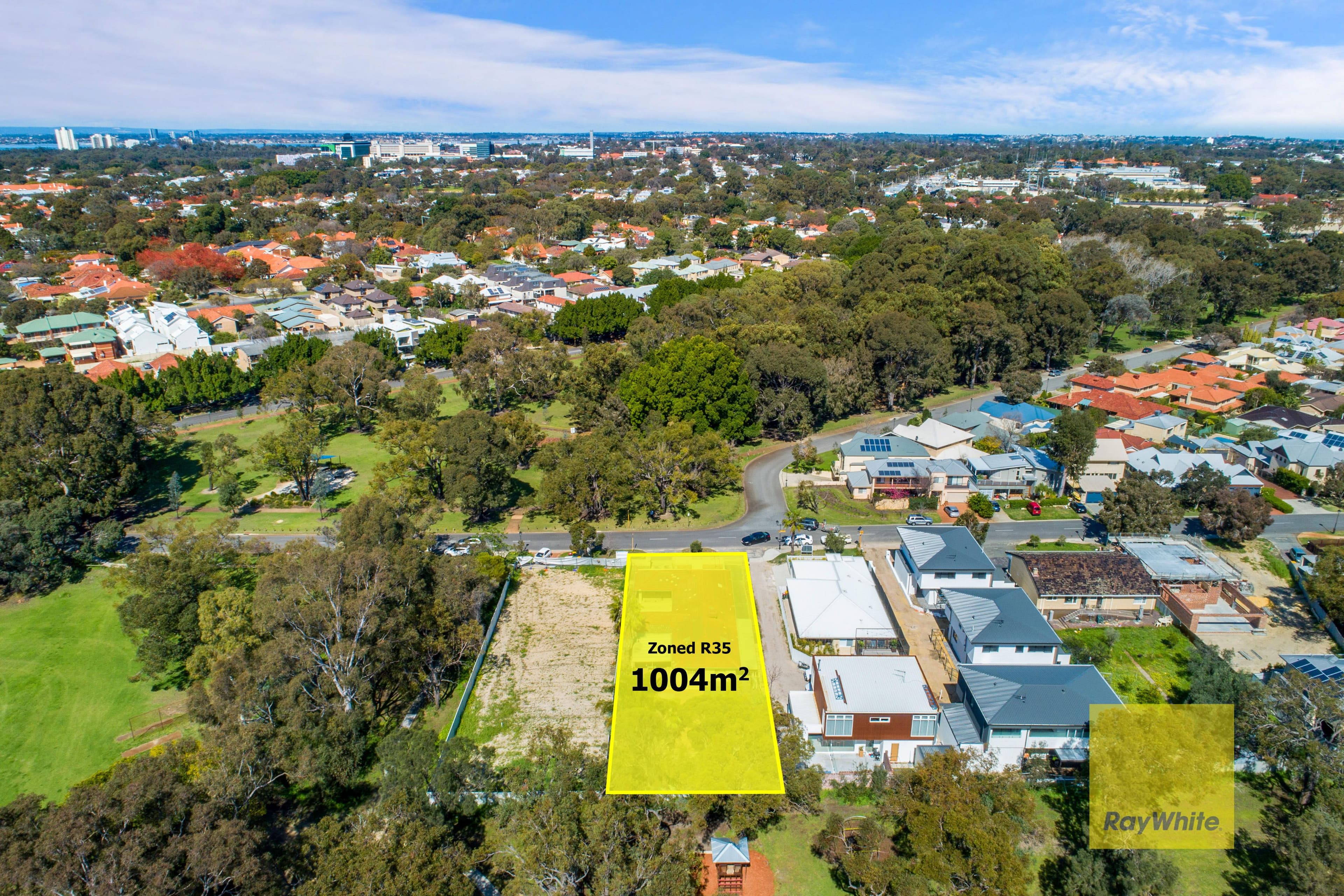 7 ROBERTA Street, Jolimont WA 6014, Jolimont - Thumbnail 2