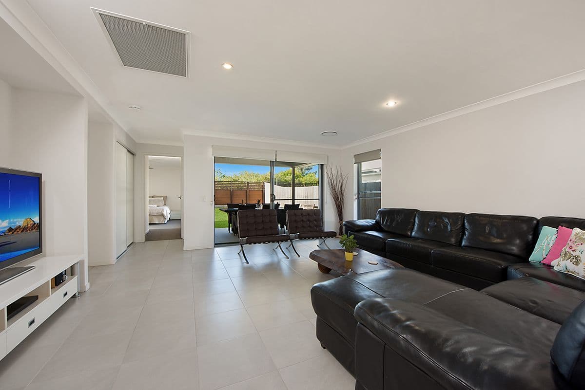 19 Promontory Street, Birtinya QLD 4575, Birtinya - Thumbnail 4