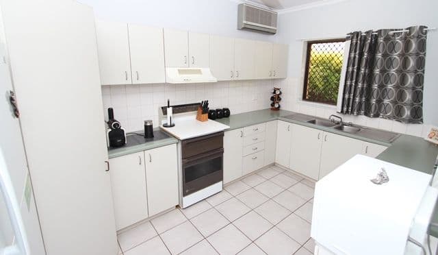 5 Coolibah Circuit, KATHERINE NT 0850, Katherine East - Thumbnail 2