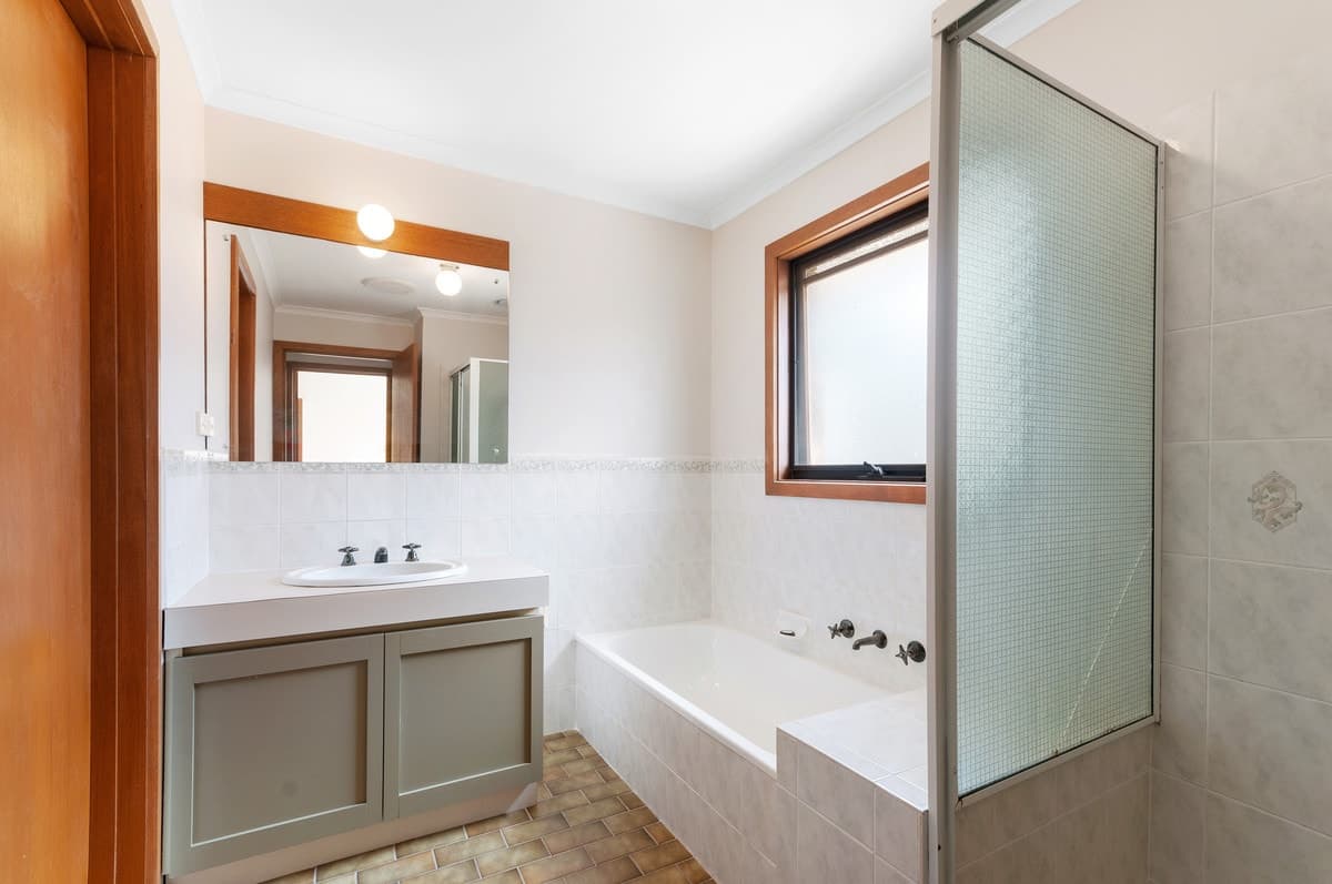 57 West Vale Drive, Morwell VIC 3840, Morwell - Thumbnail 4
