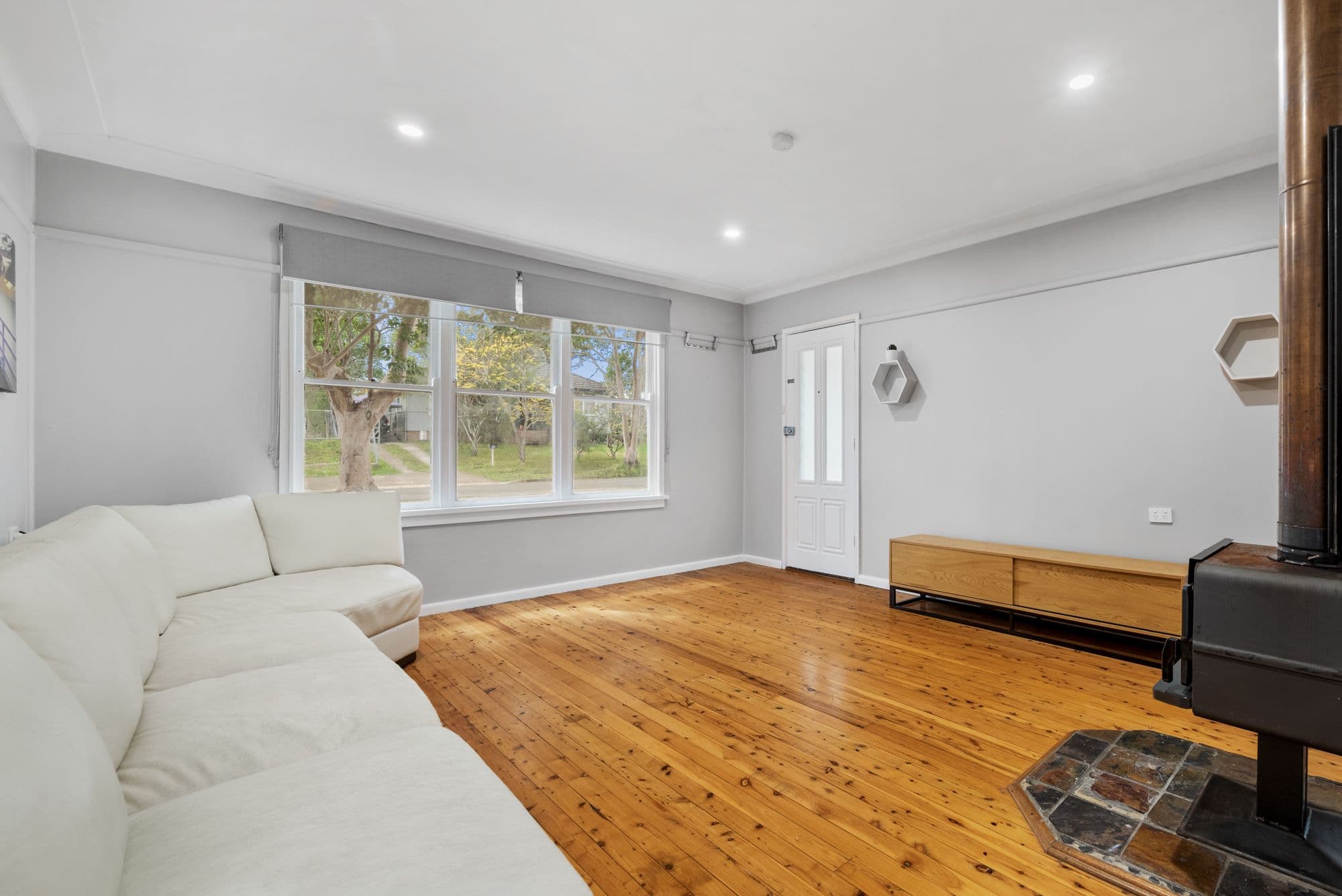 14 Butler Crescent, South Penrith NSW 2750, South Penrith - Thumbnail 3