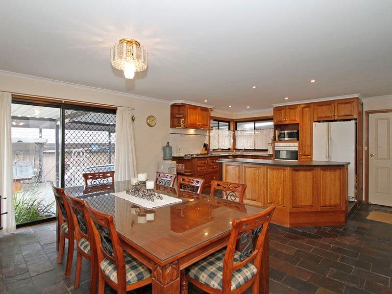 108 Barbados Drive, SEAFORD RISE SA 5169, Seaford Rise - Thumbnail 4