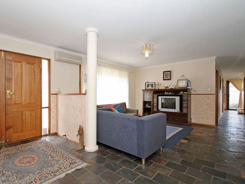 108 Barbados Drive, SEAFORD RISE SA 5169, Seaford Rise - Thumbnail 8