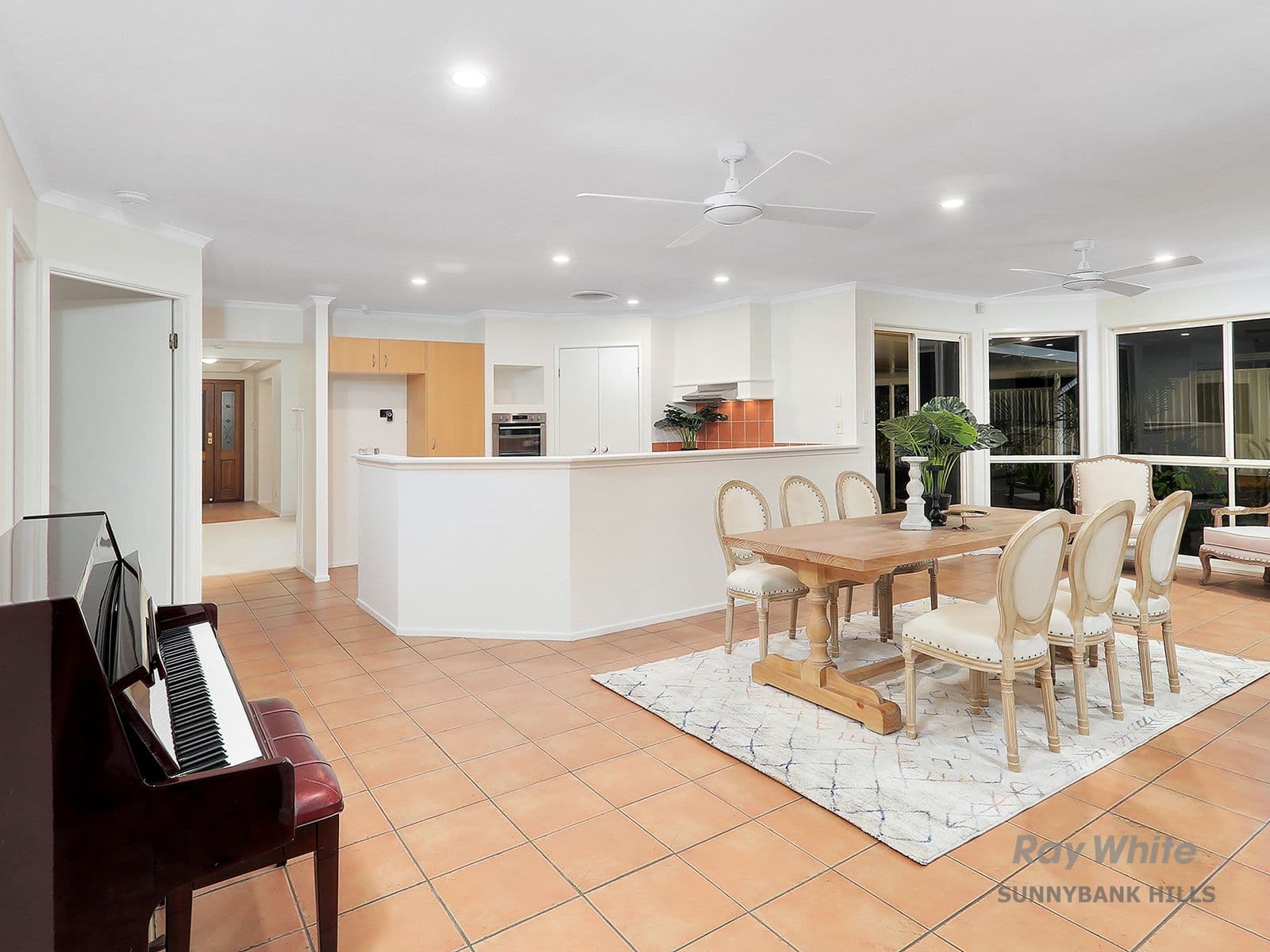 141 Glenfield Street, Parkinson QLD 4115, Parkinson - Thumbnail 3