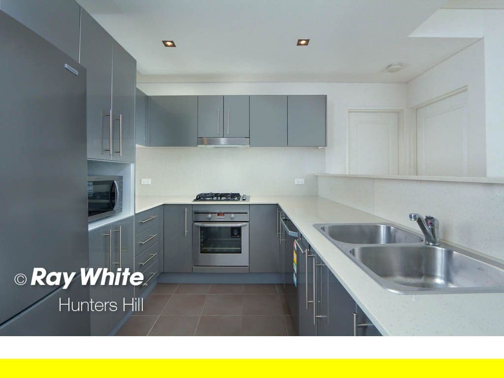 10 Porter Street, RYDE NSW 2112, Ryde - Thumbnail 2