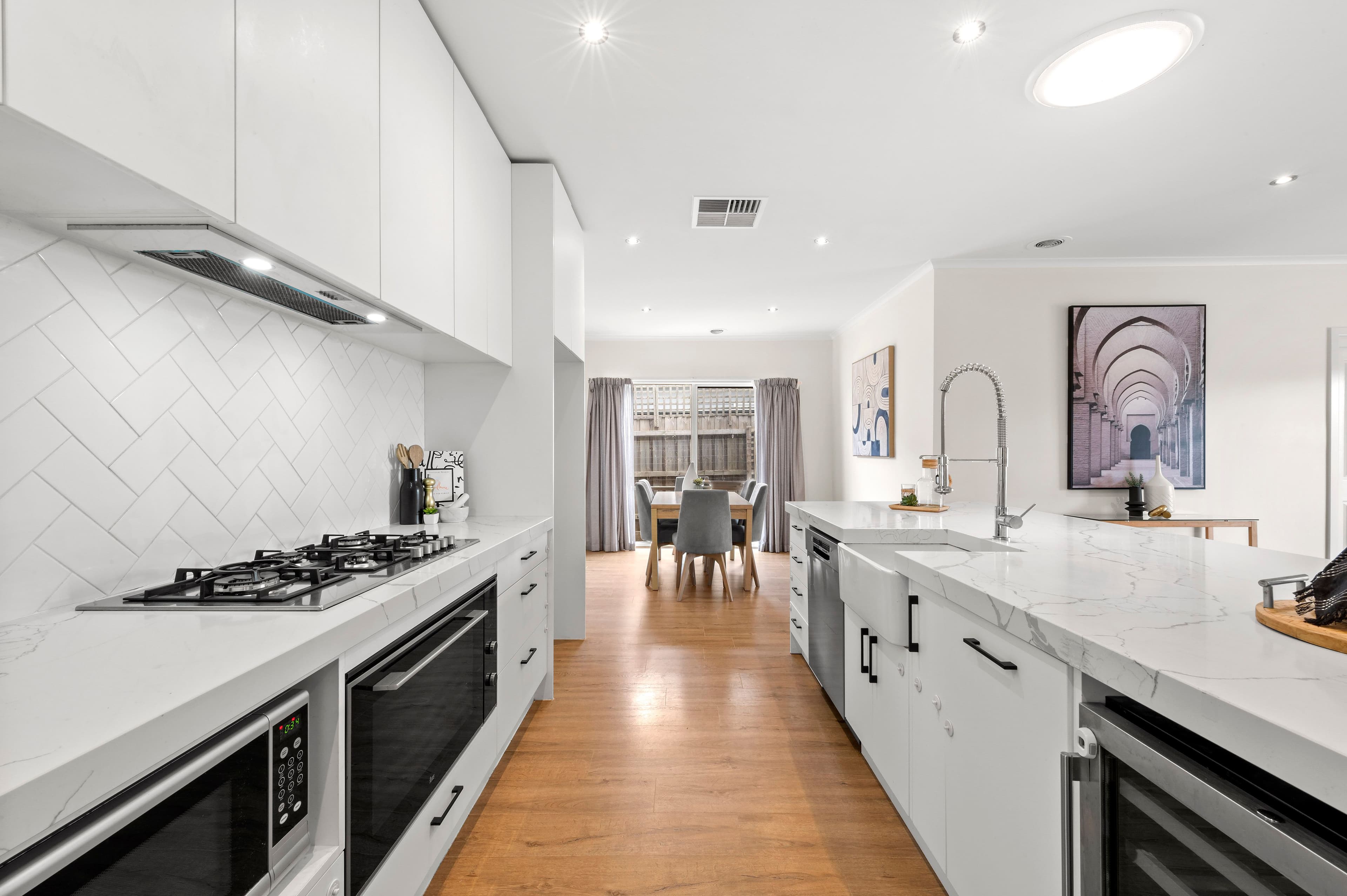 29 Marlborough Street, Bentleigh East VIC 3165, Bentleigh East - Thumbnail 2