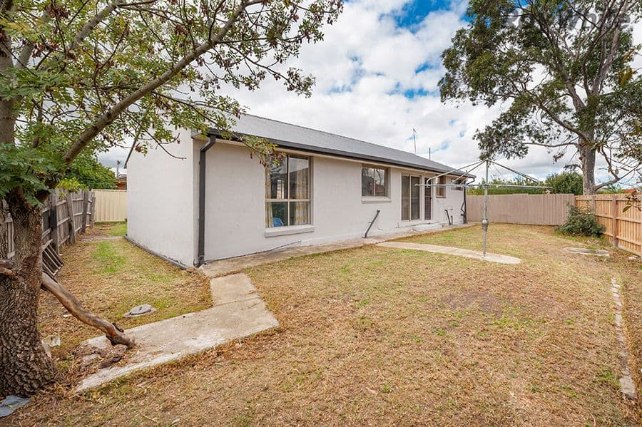 57 Moffat Street, St Albans VIC 3021, St Albans - Thumbnail 7
