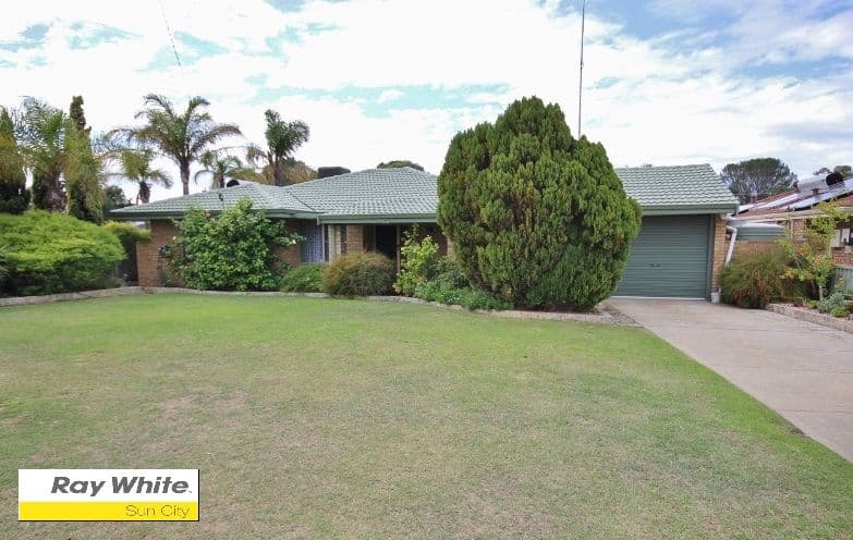 42 ST ANDREWS Drive, Yanchep WA 6035, Yanchep - Thumbnail 3