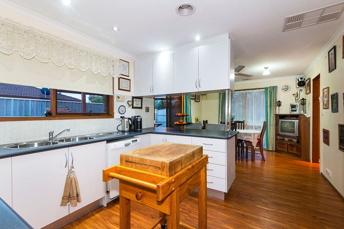 19 Merrill Drive, EPPING VIC 3076, Epping - Thumbnail 3