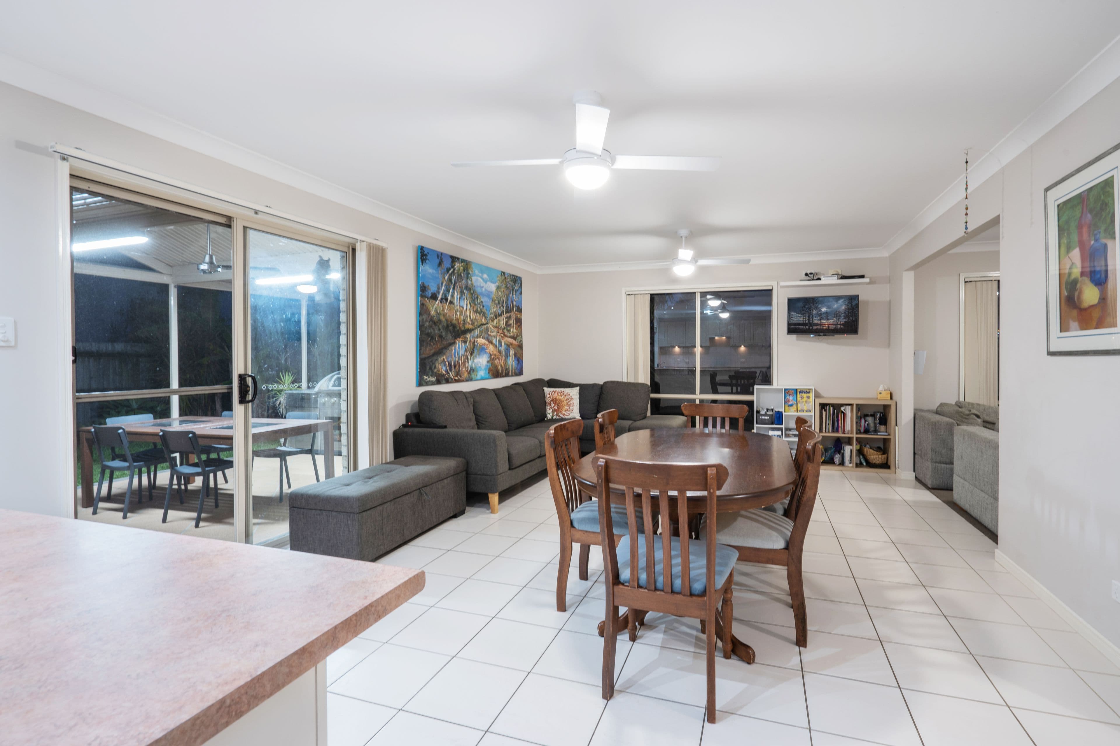 16 Sanderling Street, Upper Coomera QLD 4209, Upper Coomera - Thumbnail 3