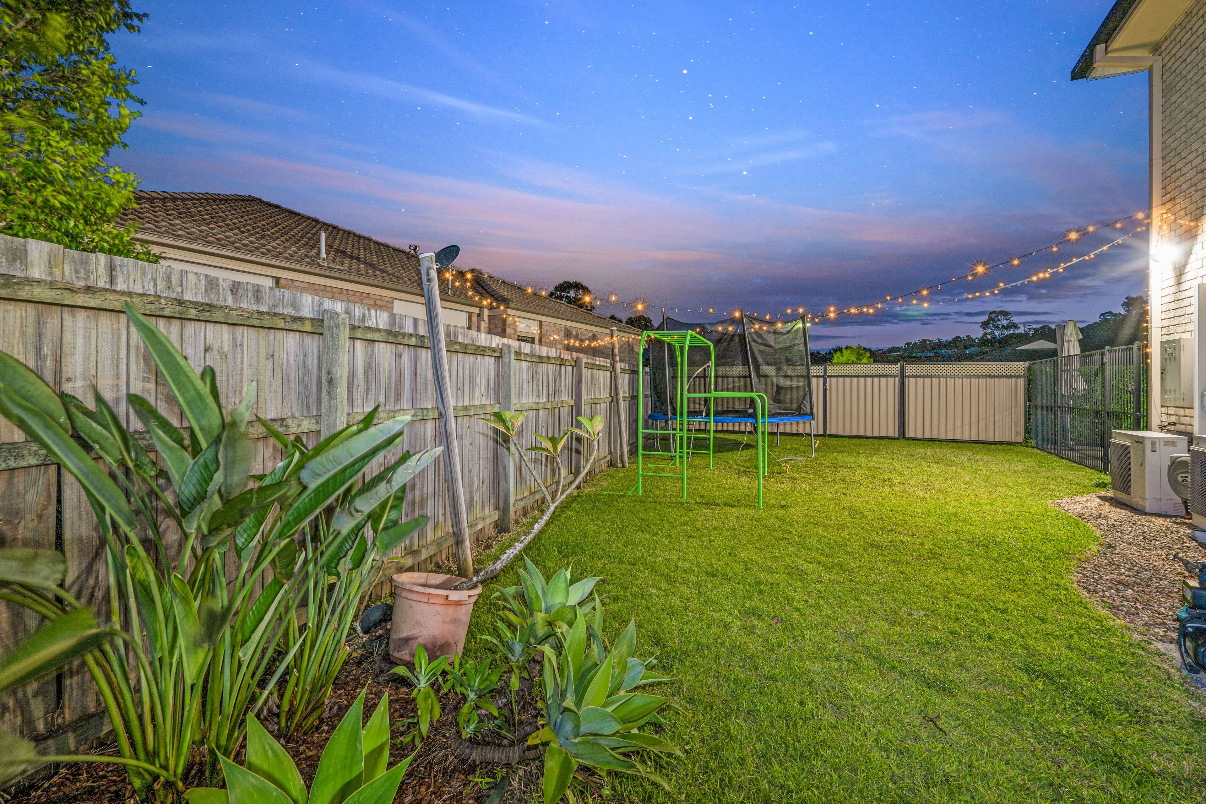 16 Sanderling Street, Upper Coomera QLD 4209, Upper Coomera - Thumbnail 7