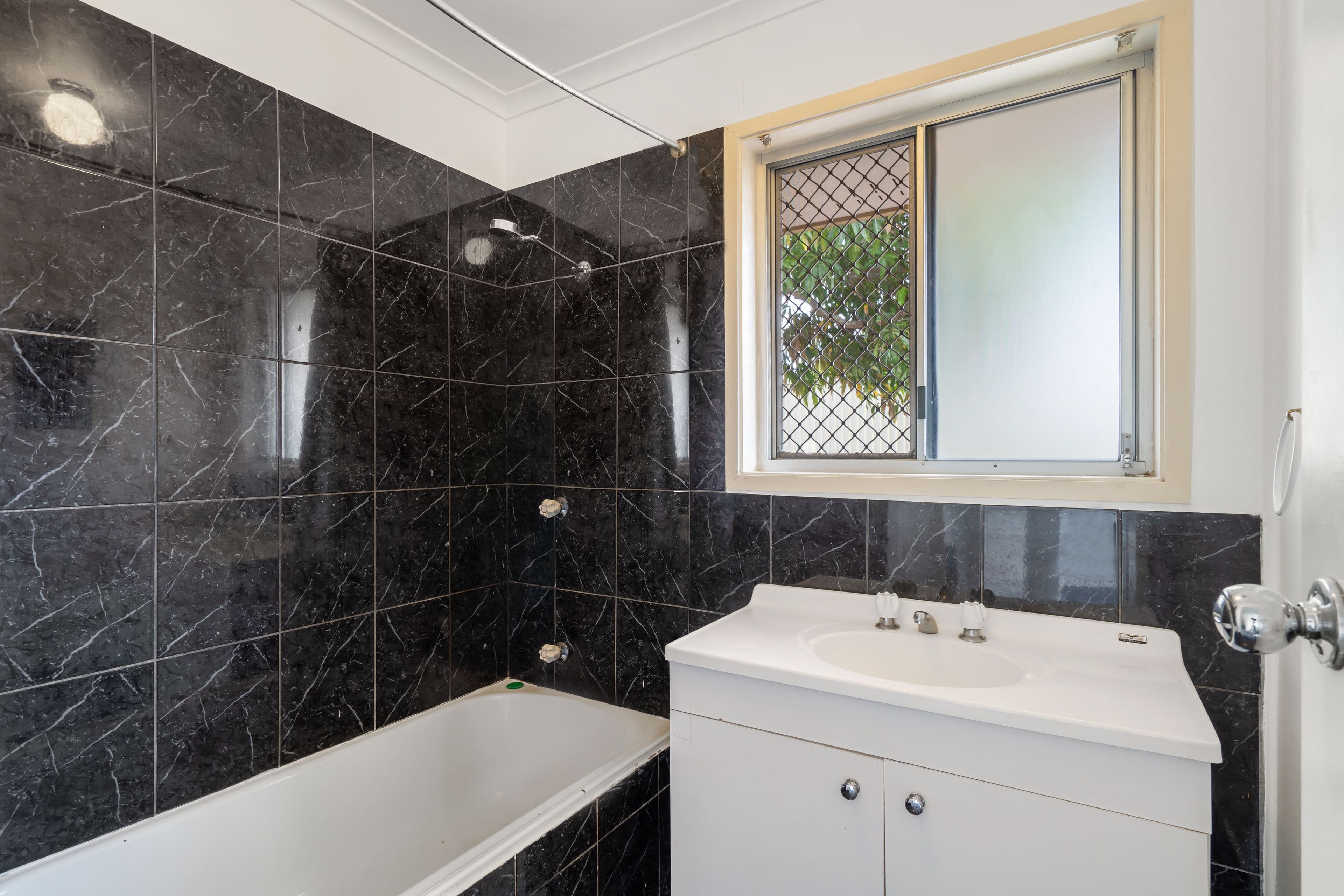 2 Pescara Street, Marsden QLD 4132, Marsden - Thumbnail 5