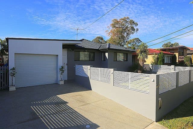 20 Sevenoaks Crescent, Bass Hill NSW 2197, Bass Hill - Thumbnail 2