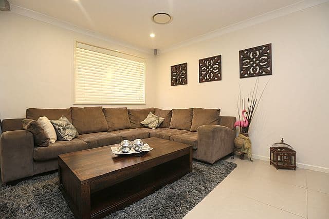 20 Sevenoaks Crescent, Bass Hill NSW 2197, Bass Hill - Thumbnail 3