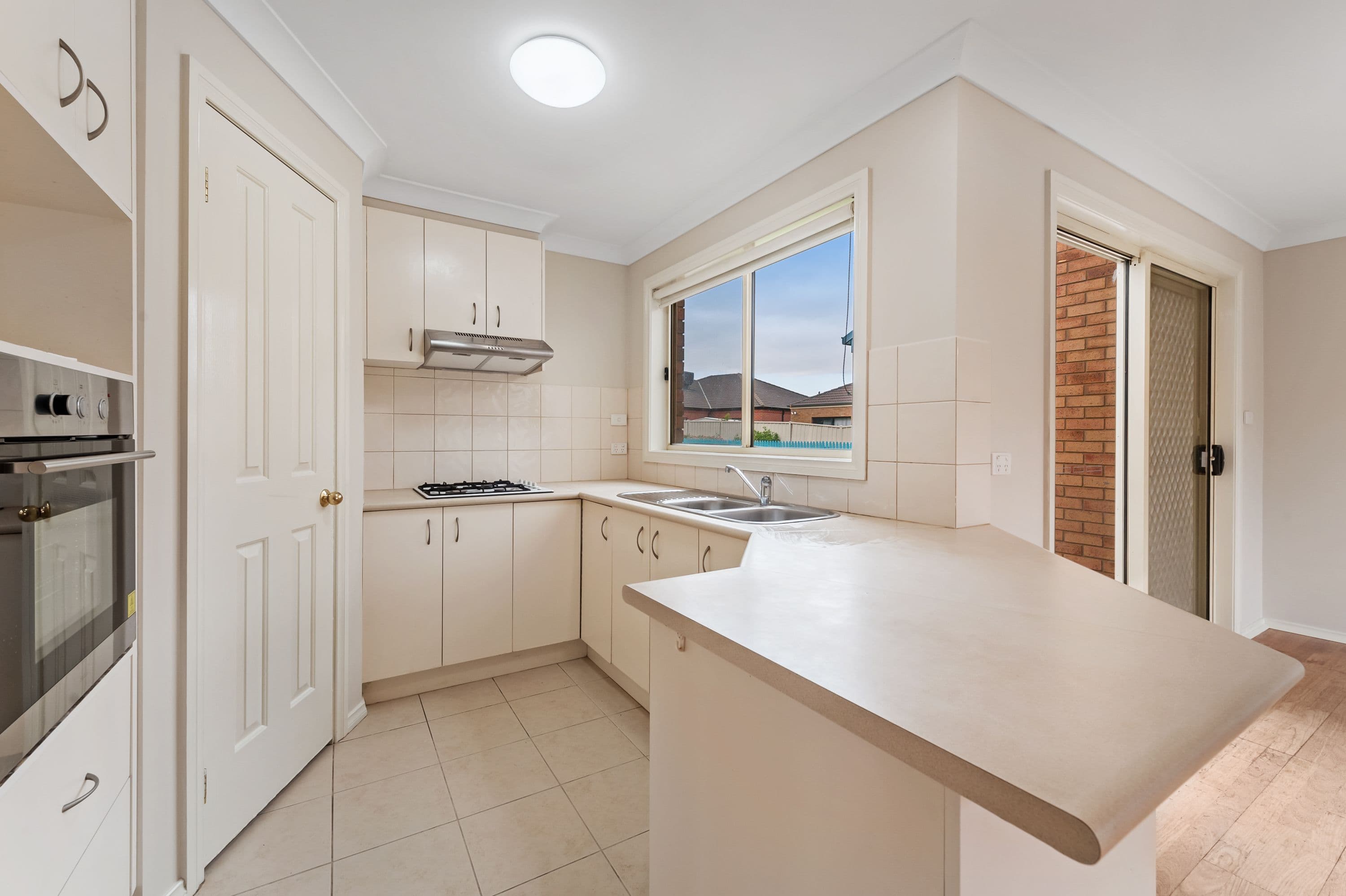 44
                Newman
                Street
            
            
            
            mortdale
            
            
            NSW,
            2223, Mortdale - Thumbnail 6