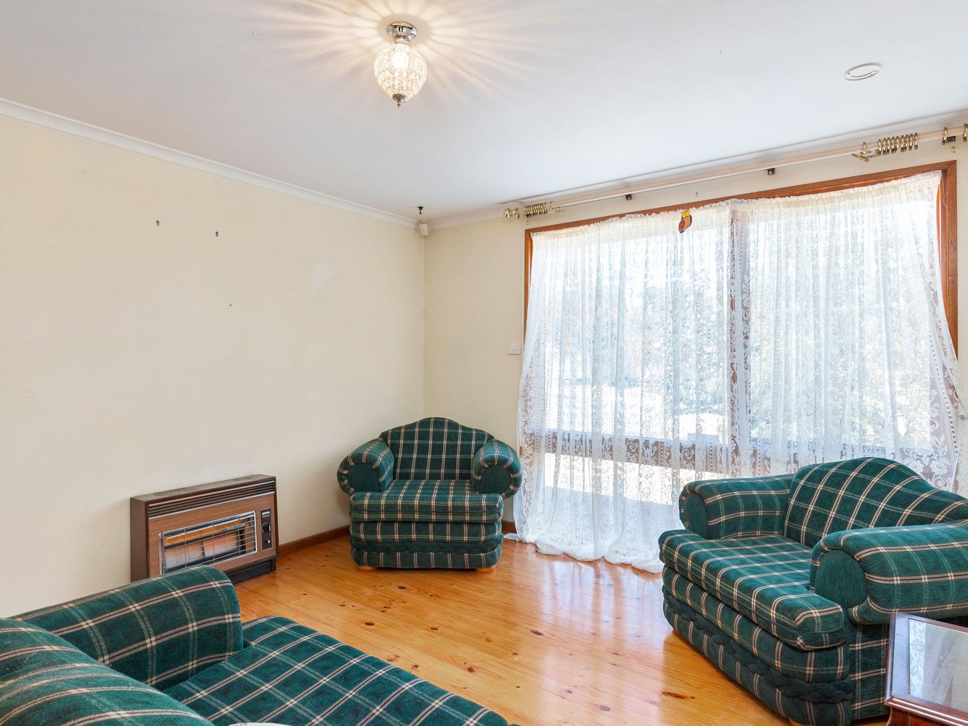 4 Kuranya Way, Morphett Vale SA 5162, Morphett Vale - Thumbnail 3