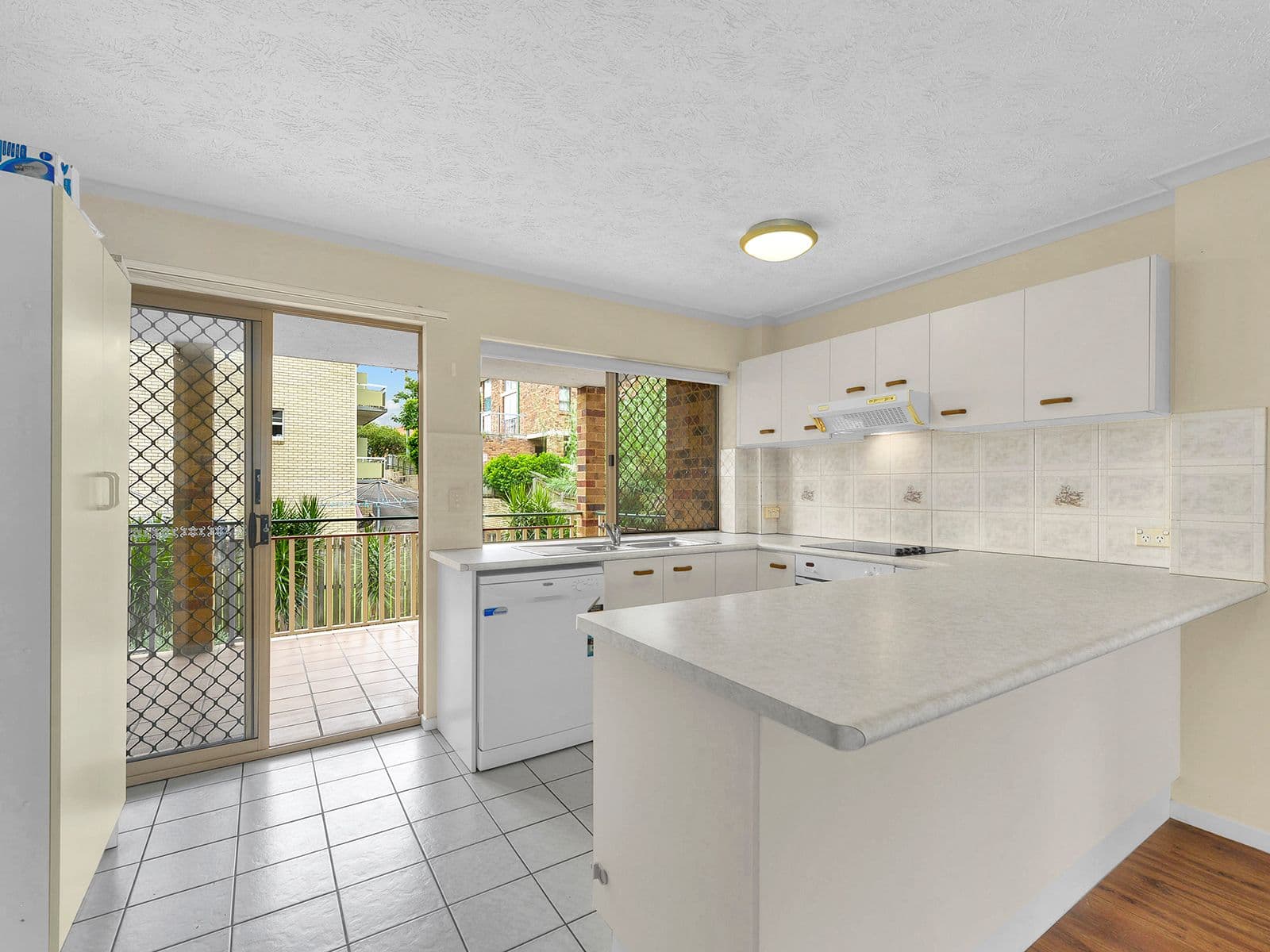 45 McLay Street, Coorparoo QLD 4151, Coorparoo - Thumbnail 3