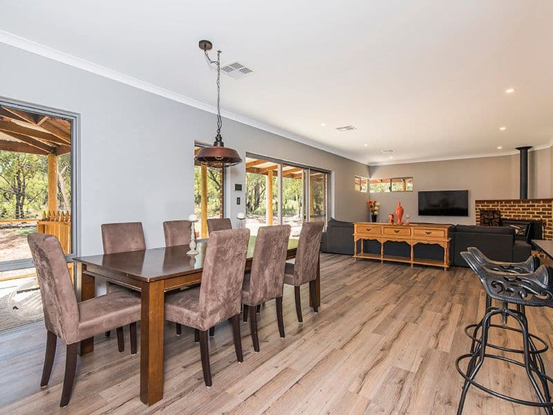 110 Guernsey Rise, Chittering WA 6084, Chittering - Thumbnail 3