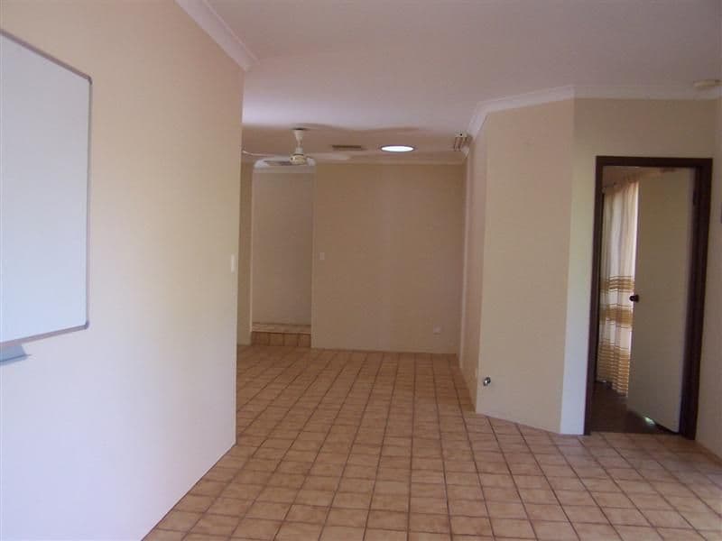 109 Glyde Road, LESMURDIE WA 6076, Lesmurdie - Thumbnail 7