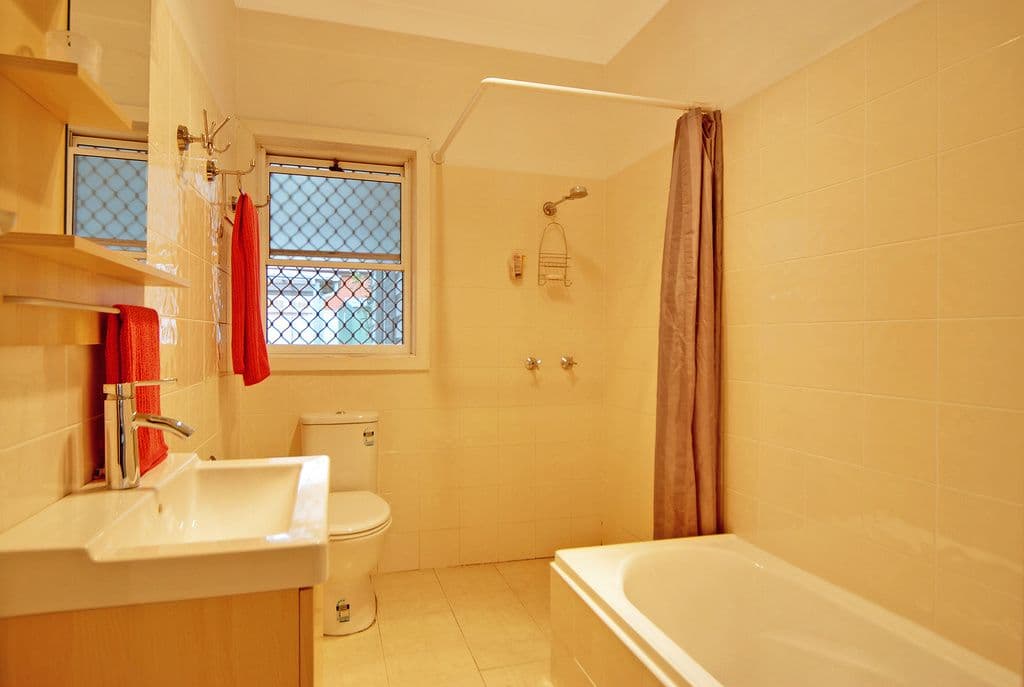 2 Bluebell Road, BARRACK HEIGHTS NSW 2528, Barrack Heights - Thumbnail 6