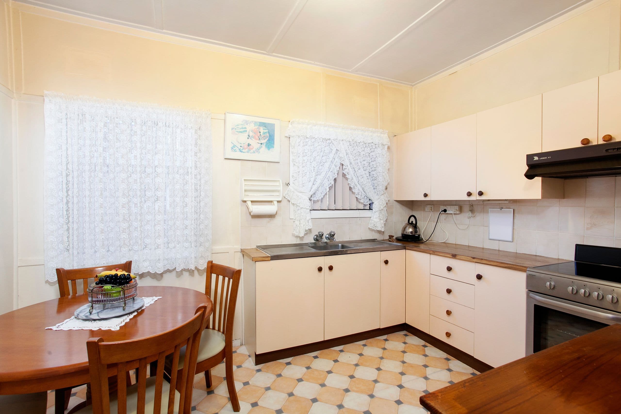 80 Carabella Road, Caringbah - Thumbnail 4