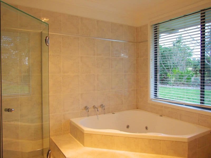 MILTON NSW 2538, Milton - Thumbnail 2