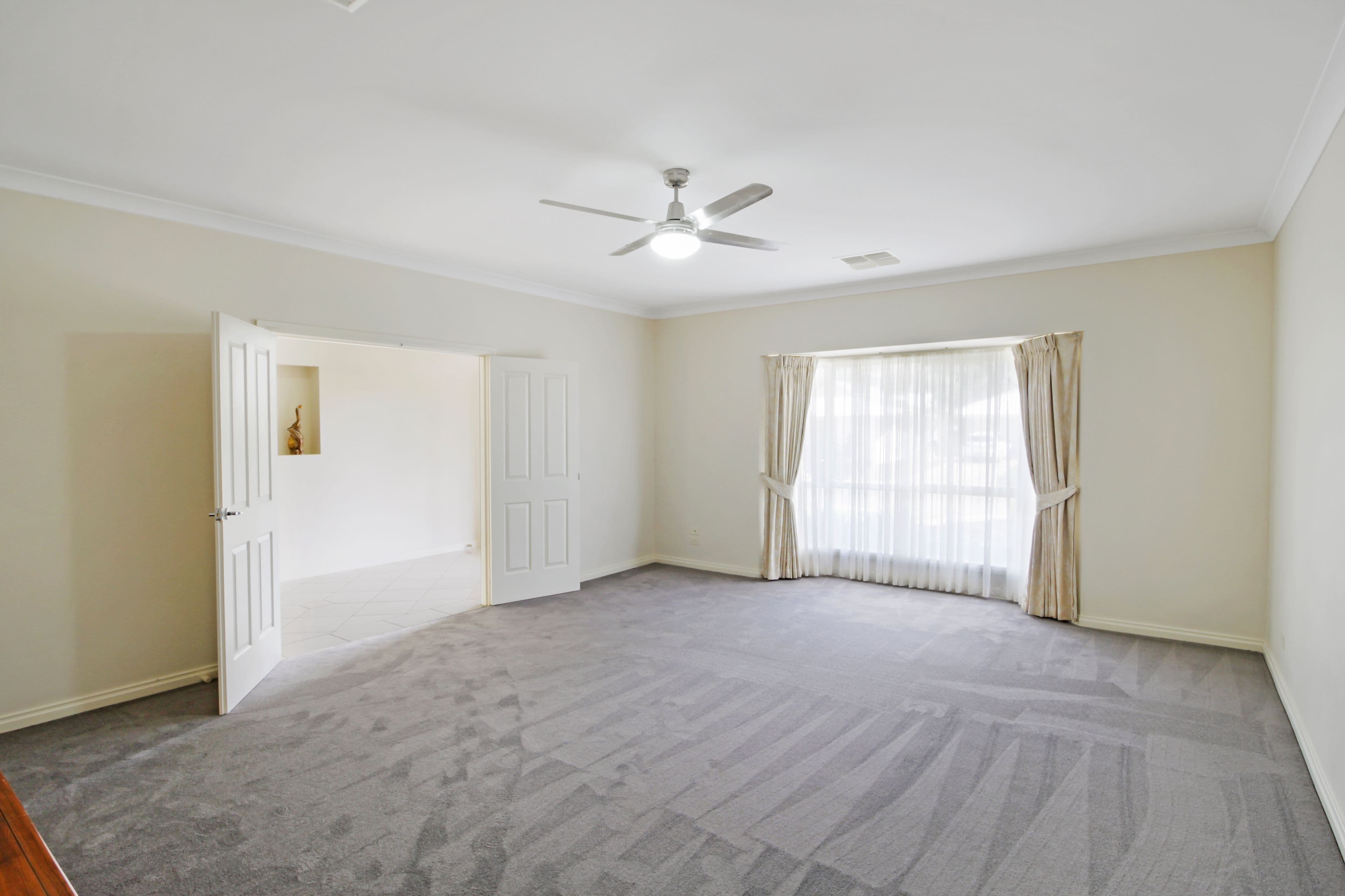 14 Meander Avenue, Renmark SA 5341, Renmark - Thumbnail 5