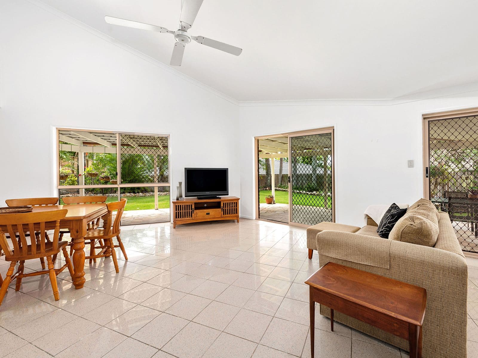 78 Dove Tree Crescent, Sinnamon Park QLD 4073, Sinnamon Park - Thumbnail 4