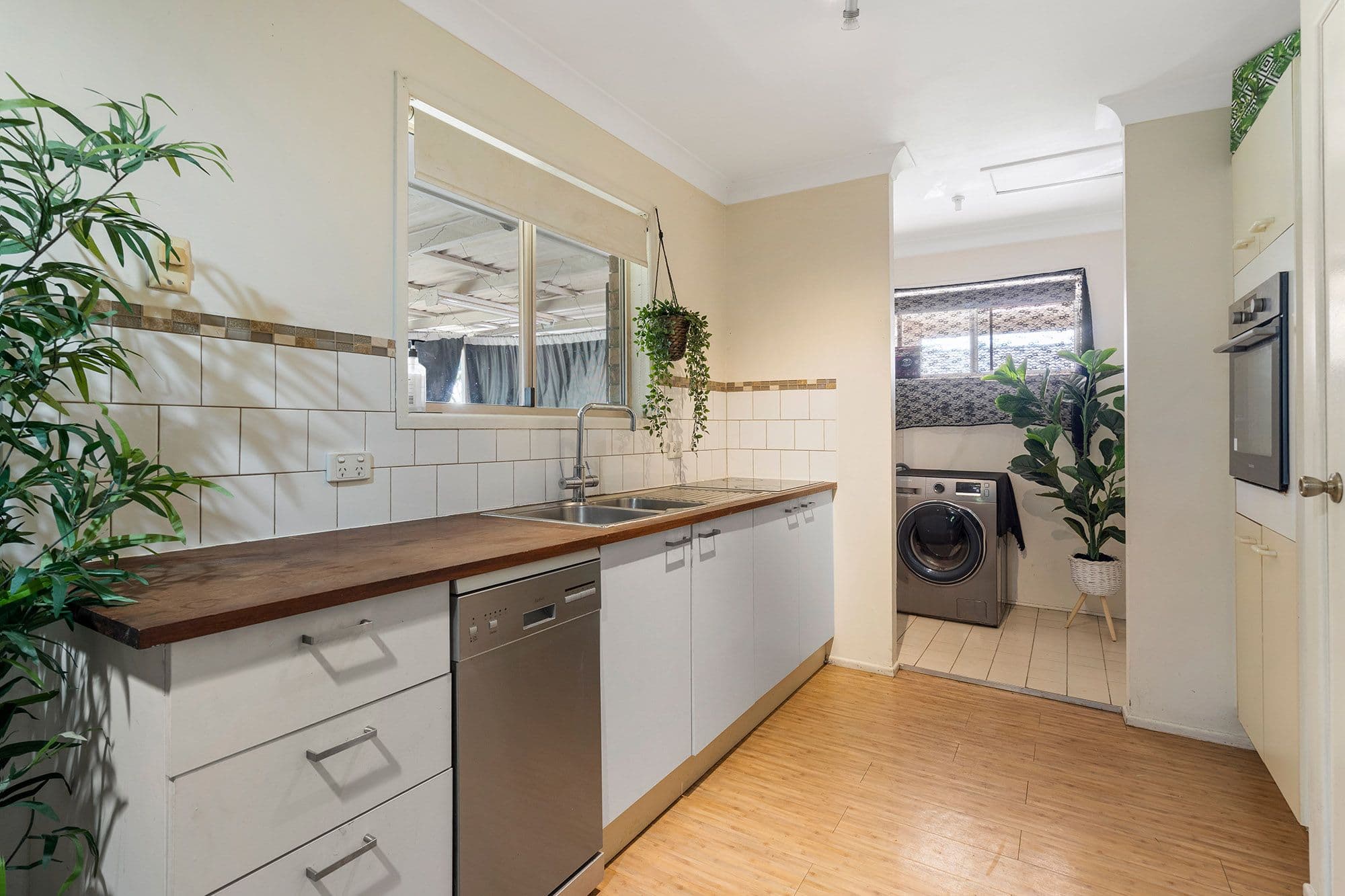 16 Yalumba Street, Kingston QLD 4114, Kingston - Thumbnail 5
