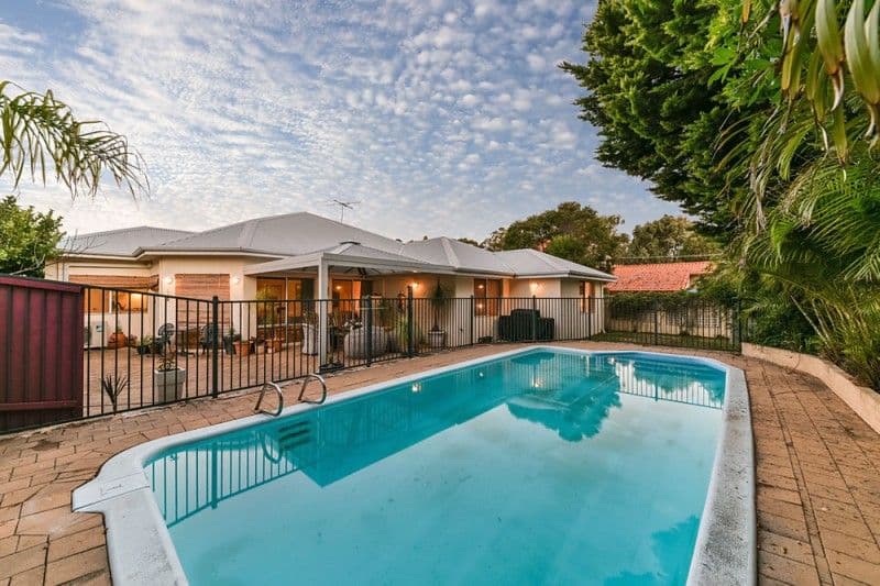 38 Rochester Way, Dianella WA 6059, Dianella - Thumbnail 2