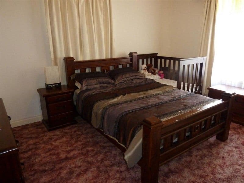 31 Clarinda Street, PARKES NSW 2870, Parkes - Thumbnail 4