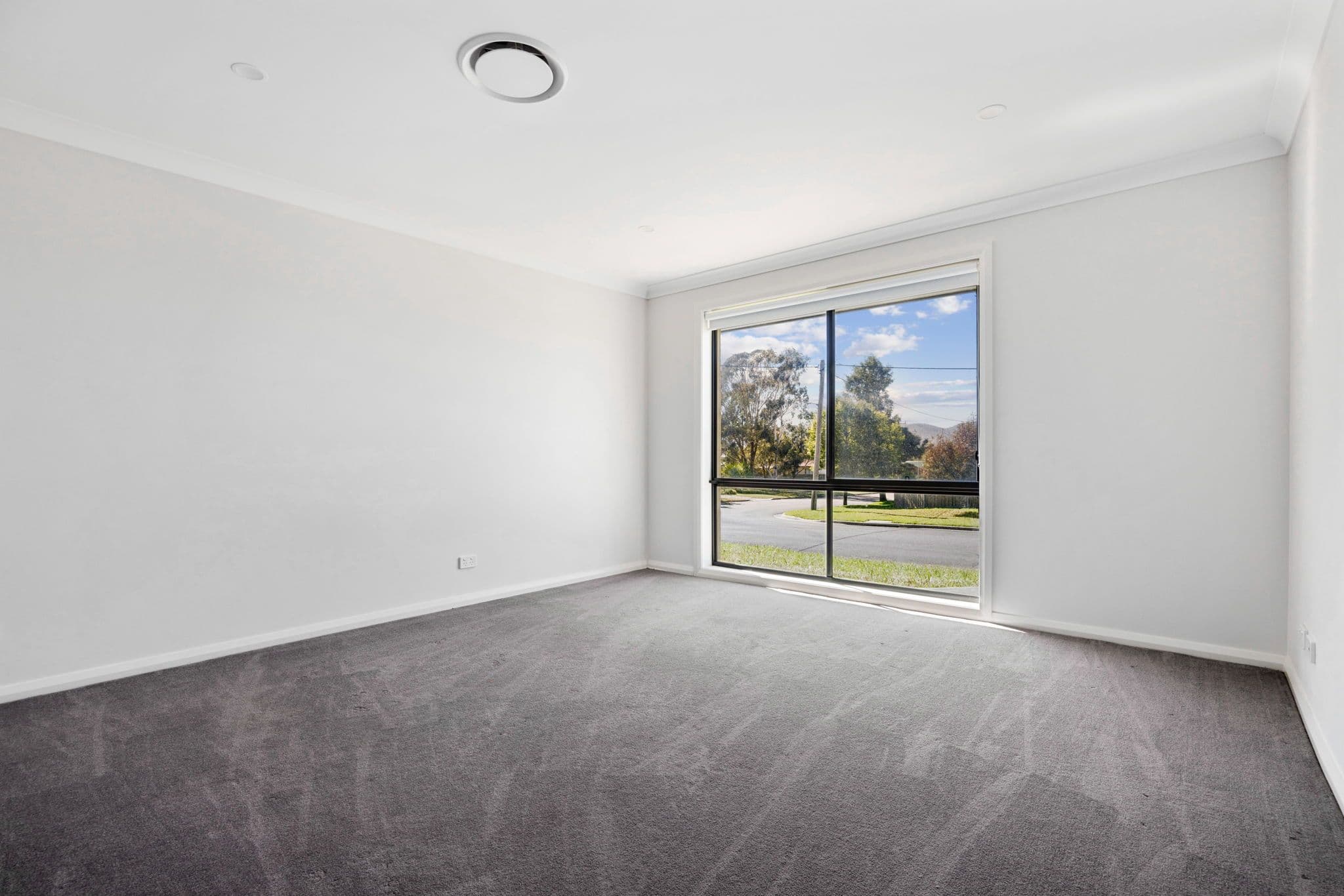 6 Dewhirst Street, Goulburn NSW 2580, Goulburn - Thumbnail 7