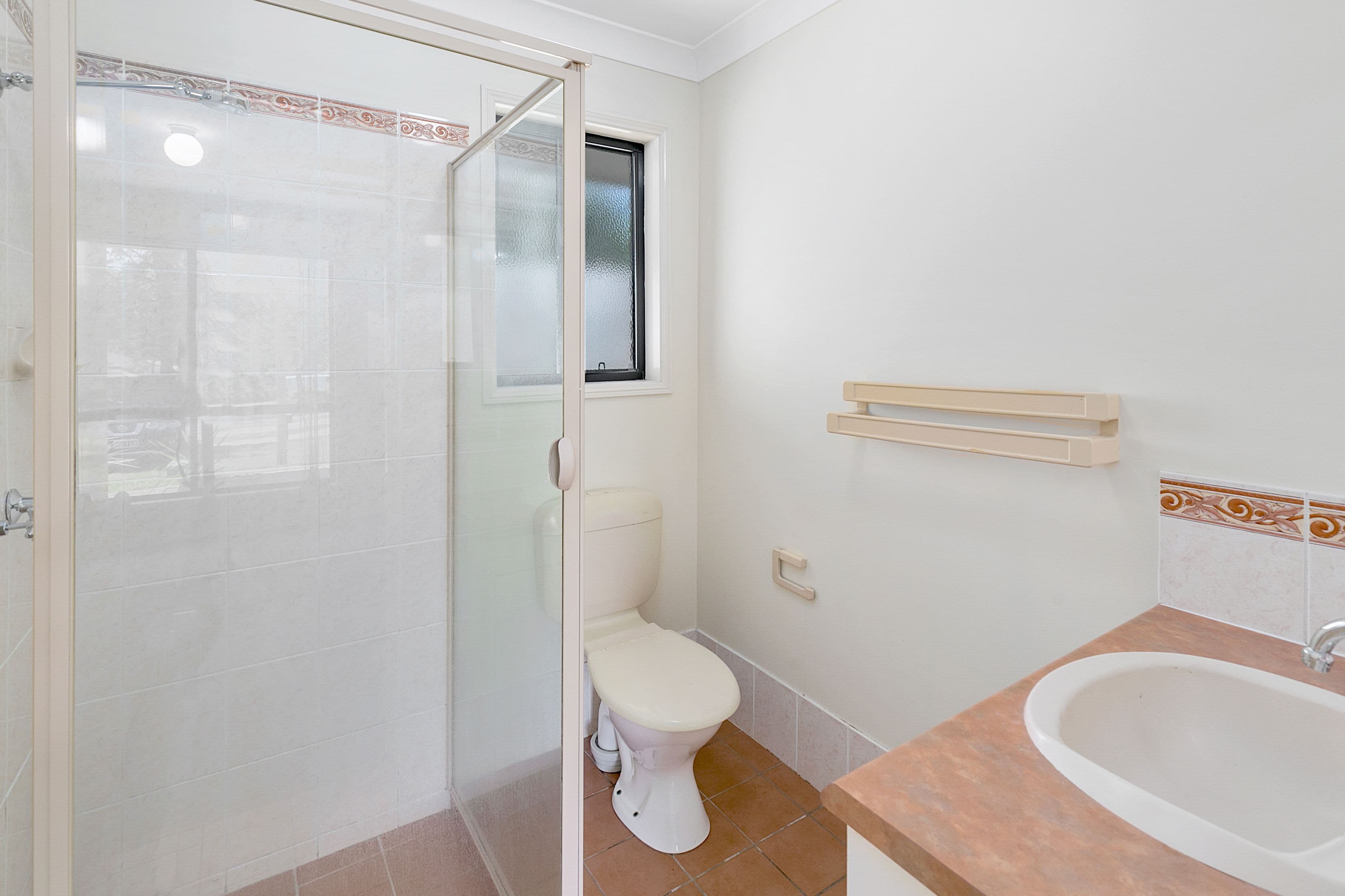 6 Badminton Court, Forest Lake QLD 4078, Forest Lake - Thumbnail 8