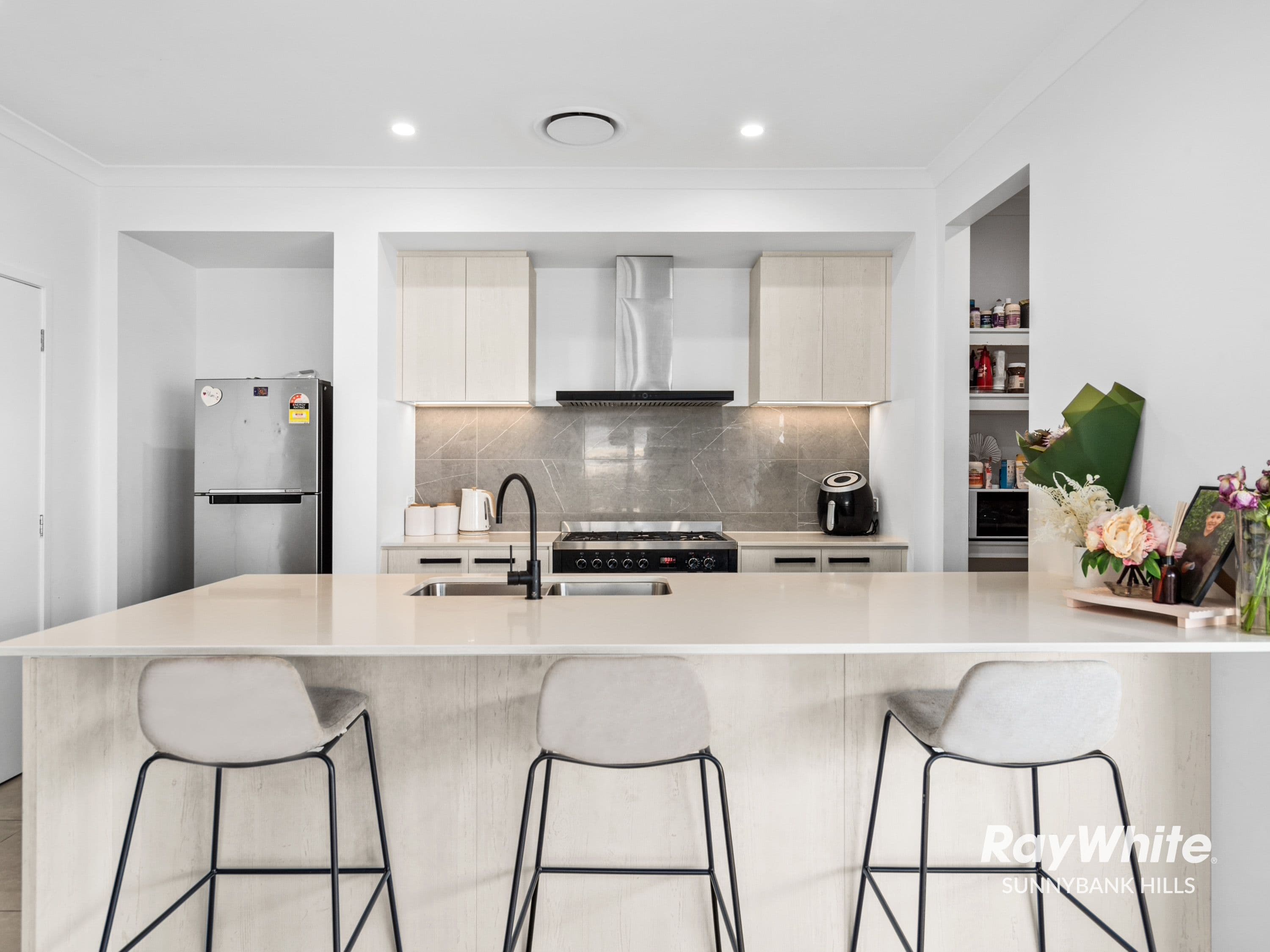 7 Illawarra Road, Greenbank QLD 4124, Greenbank - Thumbnail 5