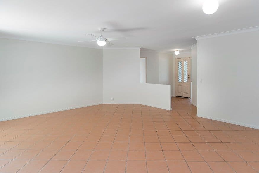 9 Pacific Pines Bvde, PACIFIC PINES QLD 4211, Pacific Pines - Thumbnail 8