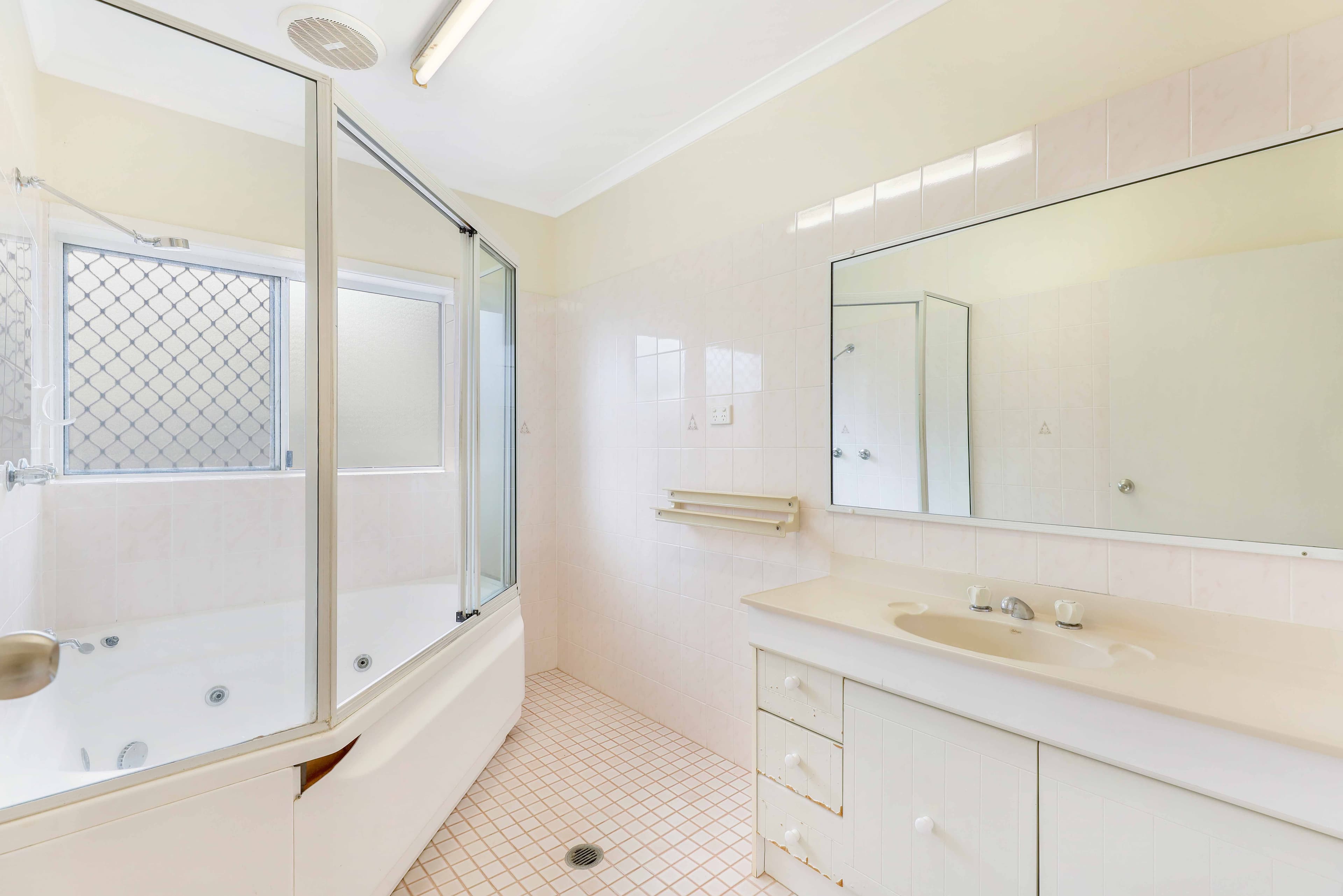 187 Harvey Road, Redlynch QLD 4870, Redlynch - Thumbnail 6